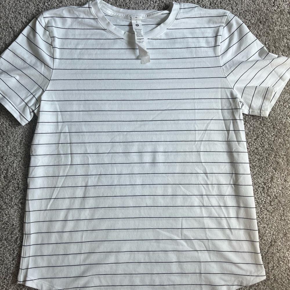 Lululemon Love Curved-Hem Crewneck T-Shirt